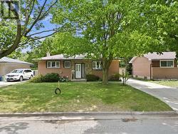 107 APONI CRESCENT  London East (East D), ON N5V 2V3