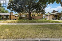 307 TWEEDSMUIR AVENUE  London East (East O), ON N5W 1L5