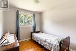 Bedroom 2 - 