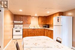 Kitchen 2 - 