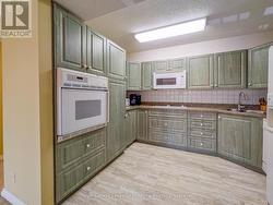 Kitchen - 