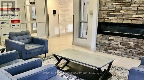 201 - 2464 Weston Road, Toronto, ON 