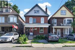 103 ROSEMONT Avenue  Hamilton, ON L8L 2M6