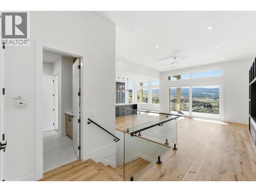 1087 Carnoustie Drive, Kelowna, BC 