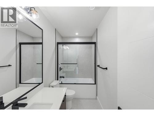 1087 Carnoustie Drive, Kelowna, BC 
