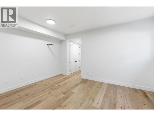 1087 Carnoustie Drive, Kelowna, BC 