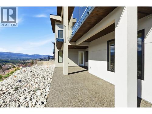 1087 Carnoustie Drive, Kelowna, BC 