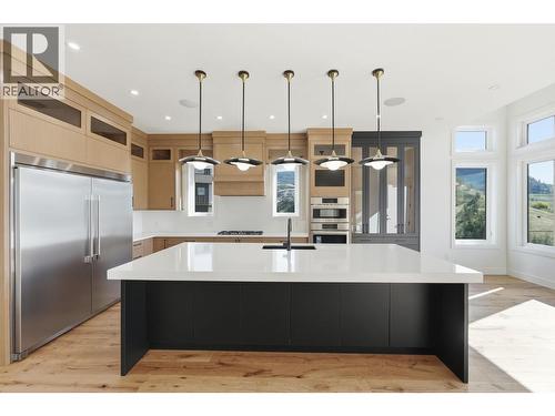 1087 Carnoustie Drive, Kelowna, BC 