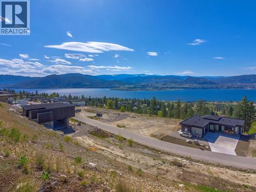 2960 Outlook Way, Naramata, BC 