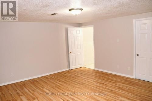 1220 Dorchester Avenue, Ottawa, ON 