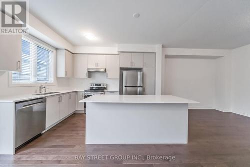 89 Phoenix Boulevard, Barrie, ON 