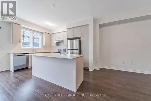89 Phoenix Boulevard, Barrie, ON 