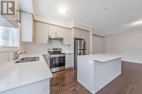 89 Phoenix Boulevard, Barrie, ON 