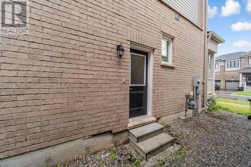 89 Phoenix Boulevard, Barrie, ON 