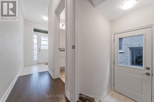89 Phoenix Boulevard, Barrie, ON 
