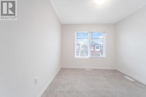 89 Phoenix Boulevard, Barrie, ON 