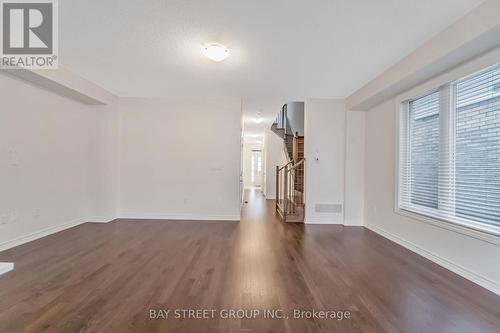 89 Phoenix Boulevard, Barrie, ON 