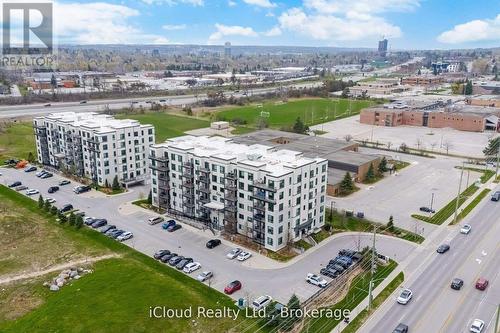 208 - 295 Cundles Road E, Barrie, ON 