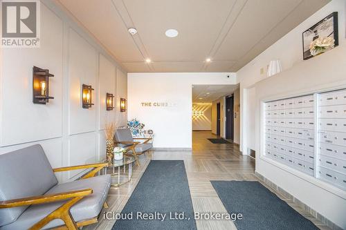 208 - 295 Cundles Road E, Barrie, ON 