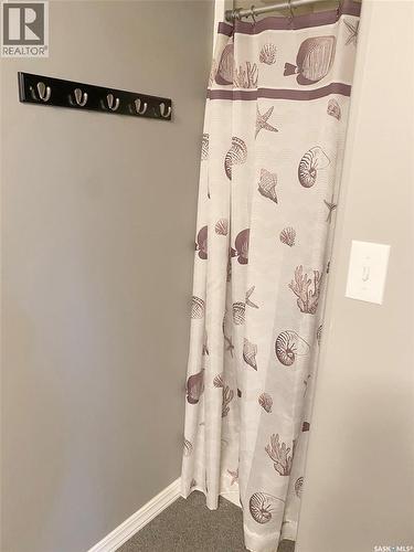 105 Assiniboia Avenue, Assiniboia, SK 