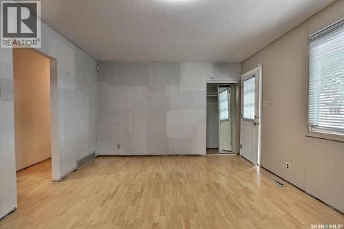 1046 Lindsay Street, Regina, SK 