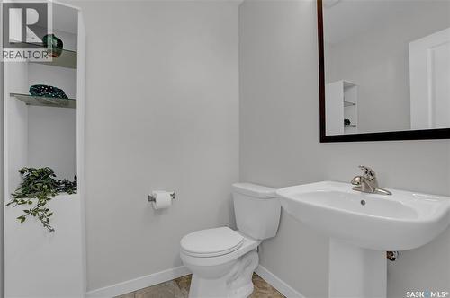 49 5652 Gordon Road, Regina, SK 