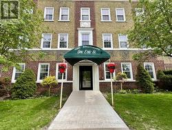 206 - 1 ERIE STREET Stratford, ON N5A 2M3