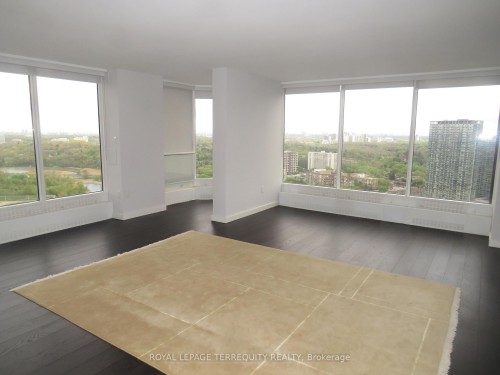 3305-2045 Lake Shore Boulevard W, Toronto, ON - Indoor