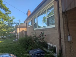 6 Heatherglen Road  Toronto, ON M9W 4R1