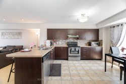 3-4855 Half Moon Grove  Mississauga, ON L5M 8C7