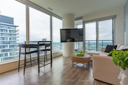 5903-898 Portage Parkway  Vaughan, ON L4L 0J6