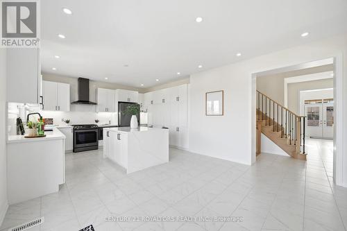107 Rugman Crescent, Springwater, ON 