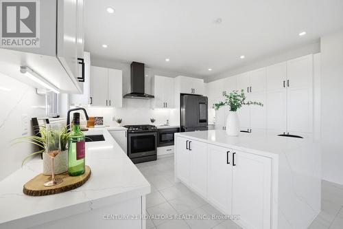 107 Rugman Crescent, Springwater, ON 