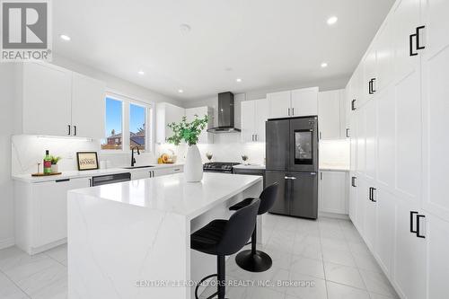 107 Rugman Crescent, Springwater, ON 