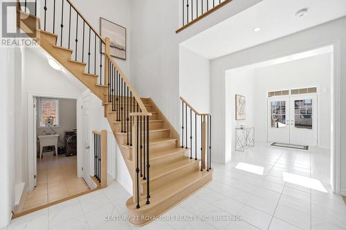 107 Rugman Crescent, Springwater, ON 