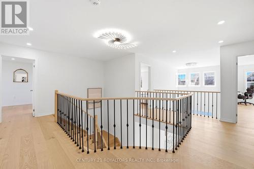 107 Rugman Crescent, Springwater, ON 