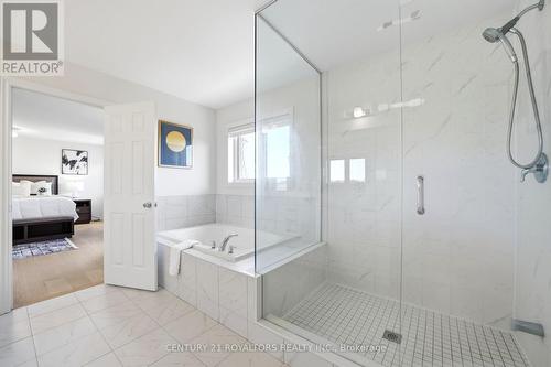 107 Rugman Crescent, Springwater, ON 