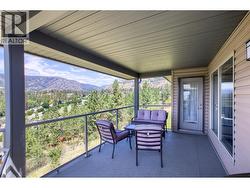 Spacious Covered Deck - 