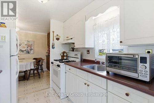 5 Chapel Boulevard, Quinte West (Sidney Ward), ON 