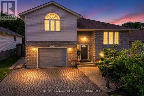 7710 VINCENT STREET W  Niagara Falls (Ascot), ON L2H 3B8