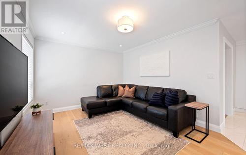 11 Beehive Drive, Caledon, ON 
