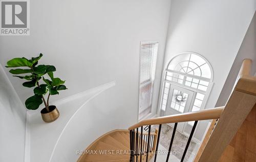11 Beehive Drive, Caledon, ON 