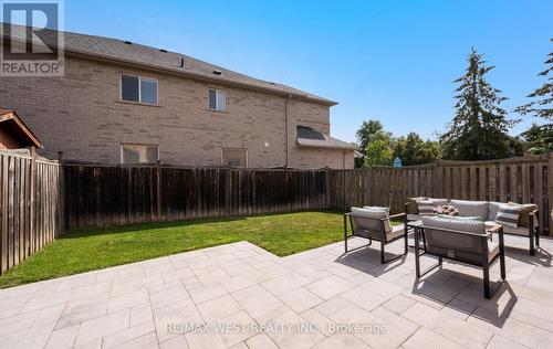 11 Beehive Drive, Caledon, ON 