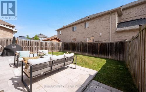 11 Beehive Drive, Caledon, ON 