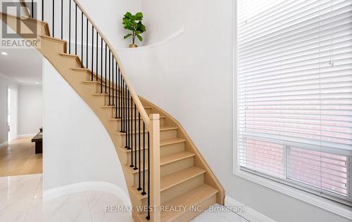 11 Beehive Drive, Caledon, ON 