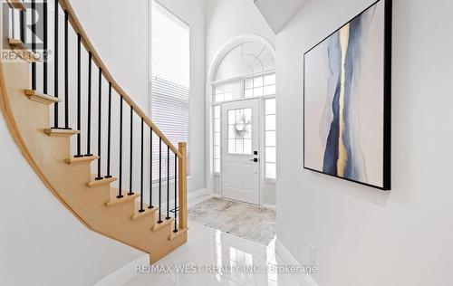 11 Beehive Drive, Caledon, ON 