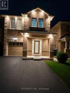 52 HOLLINGSWORTH CIRCLE Brampton, ON L7A 0J7