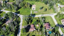 Large corner lot - 
