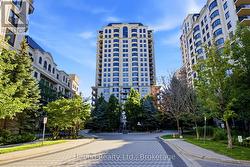 PH16 - 650 SHEPPARD AVENUE E  Toronto, ON M2K 3E4
