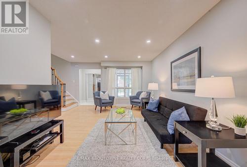 1140 Avondale Drive, Oakville, ON 